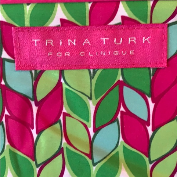 Trina Turk for Clinique make up bag - Picture 2 of 4